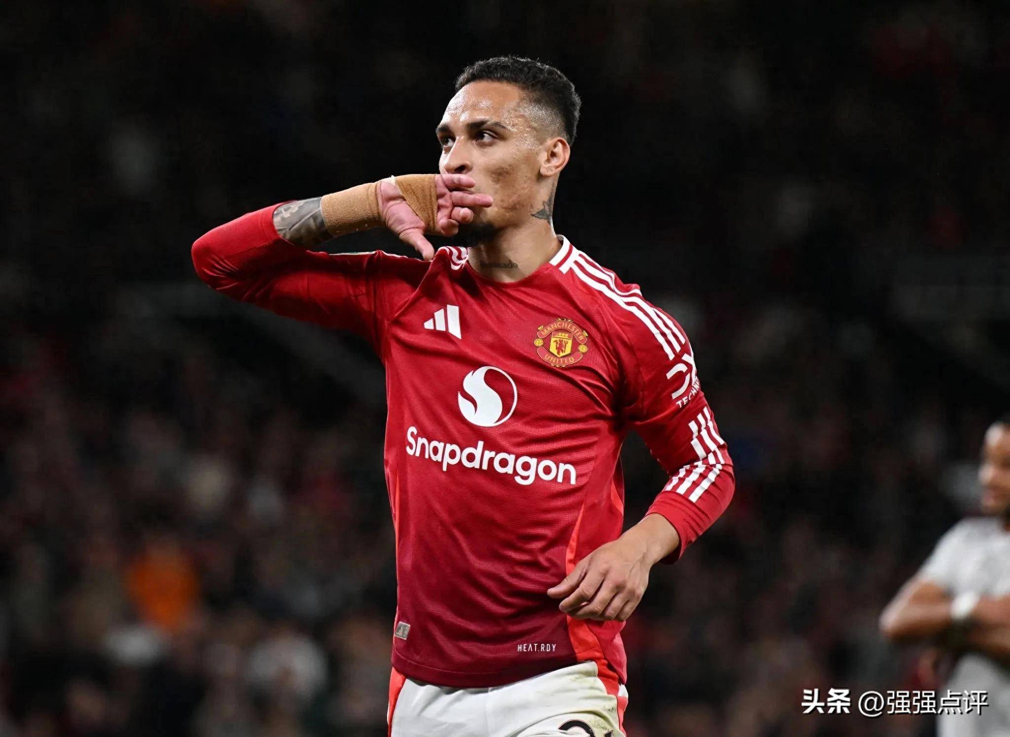 巴萨年轻中后卫引起英超豪门关注-米兰娱乐